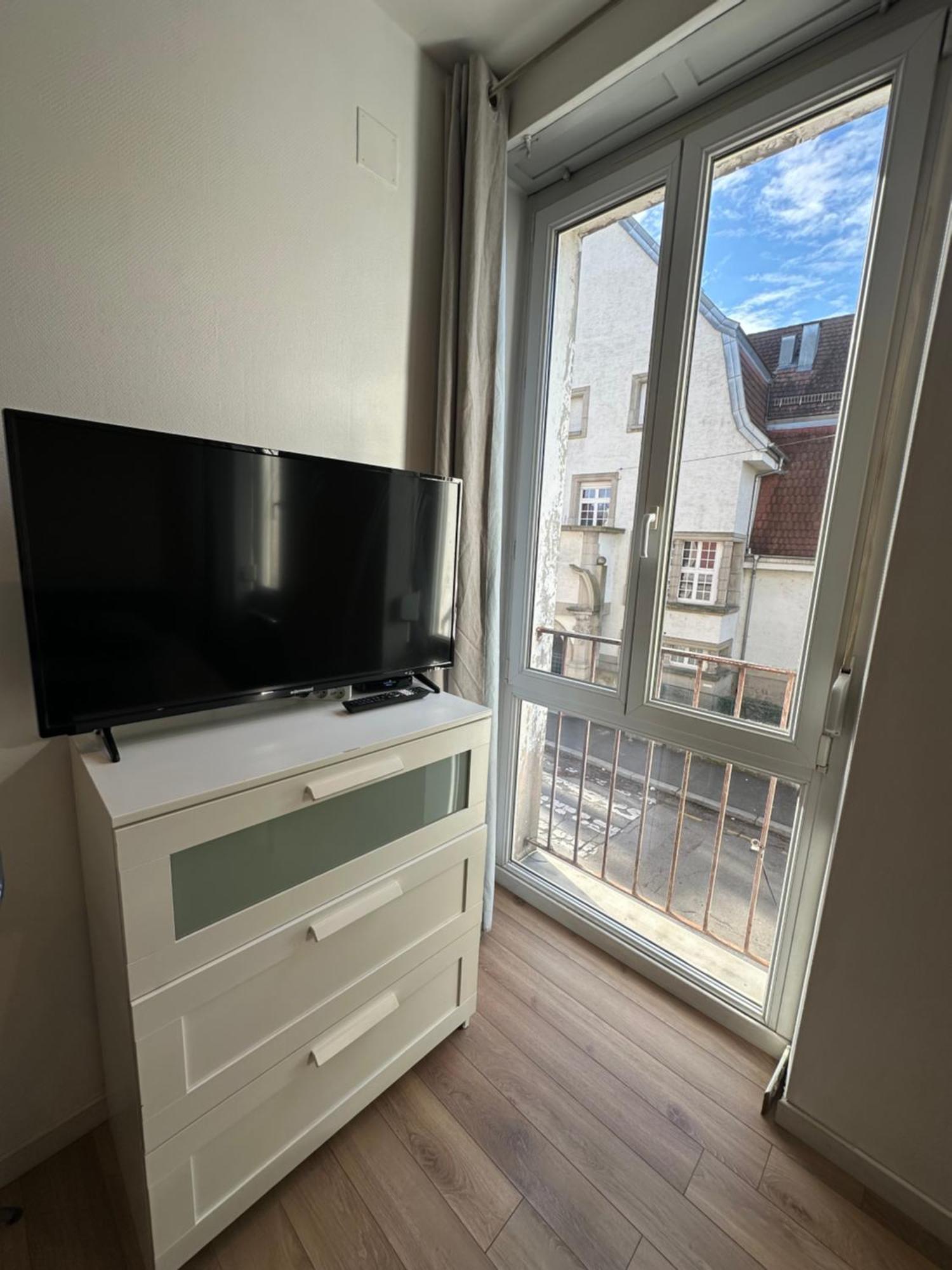 # Le 10 # Joli Studio, Tout Equipe Mulhouse Centre Экстерьер фото